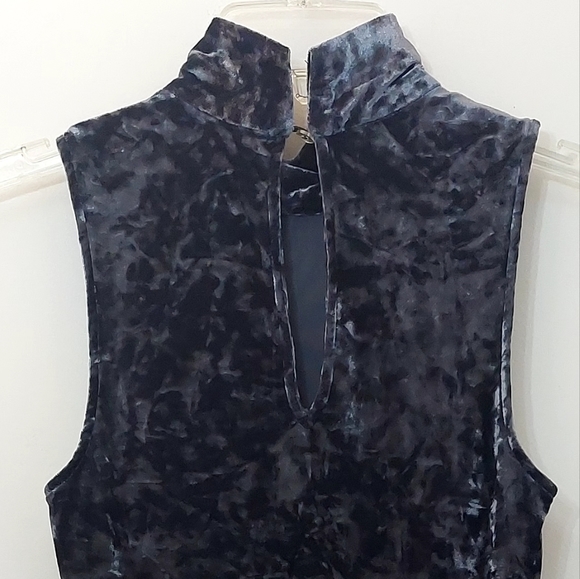 Topshop Women's Size 2 Dress Crushed Velvet Blue Gray Skater Side Cut Out - Picture 5 of 10